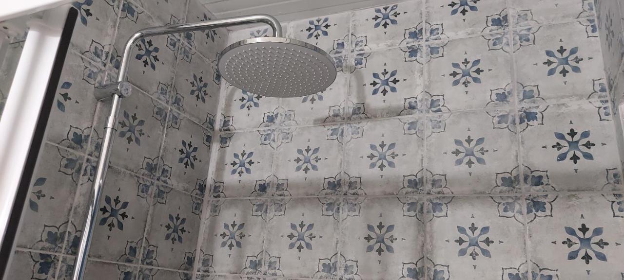 Melina'S Comfort Rustic Home Луца Экстерьер фото